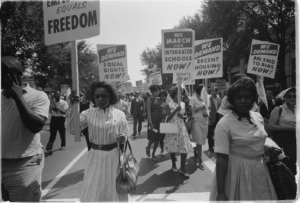 Marcha por los derechos civiles en Washington el 23 de agosto de 1963. Fotografía de Warren K. Leffler, Librería del Congreso (Dominio público)