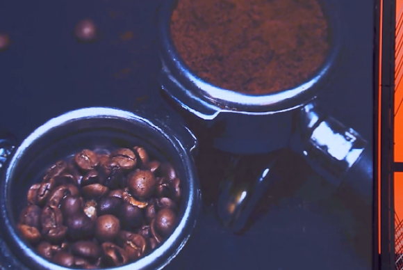 img-Granos de café y café molido
