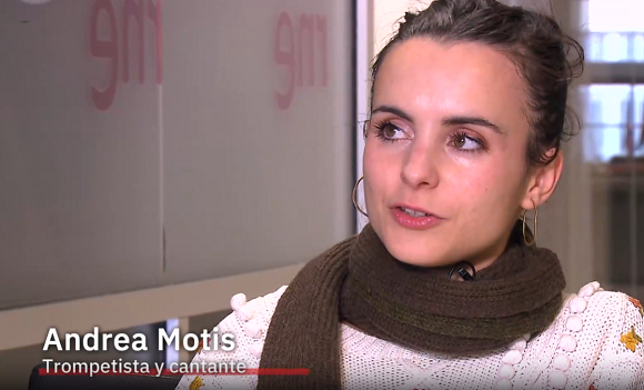 img-Andrea Motis y Amy Winehouse, captura