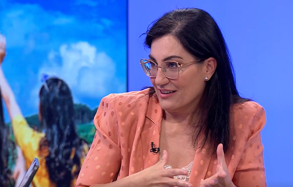 img-Ana Asensio. El cerebro necesita abrazos. Captura